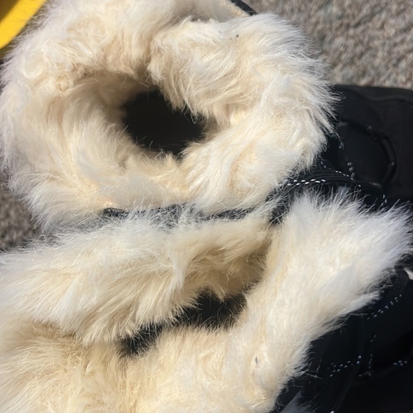 bamboo boots - Picture 2 of 3